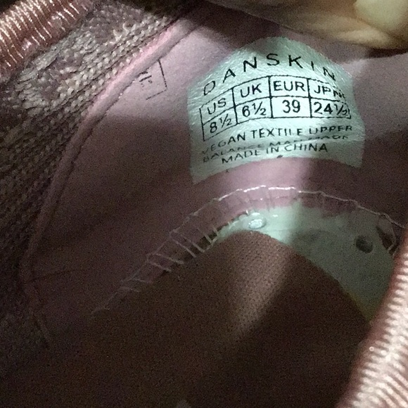 DANSKIN WOMENS SLIP ON SHOES - Picture 8 of 9